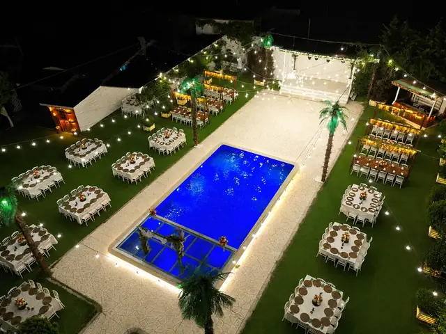 Talia Garden: İçten aydınlanan havuz, havadan